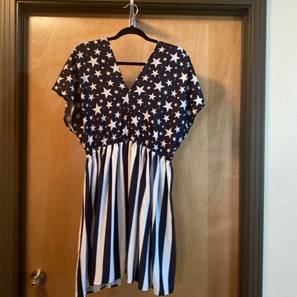 L&B Stars/Stripes Dress - Picture 5 of 6